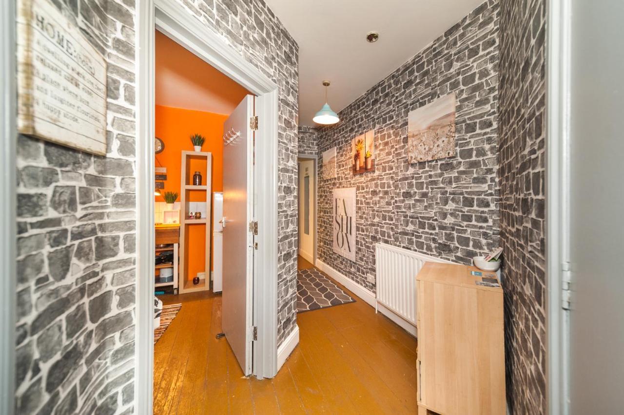 2 Bedroom Roof Terrace With Sauna Jakuzzi And Outdoor Cinema Apartament Londra